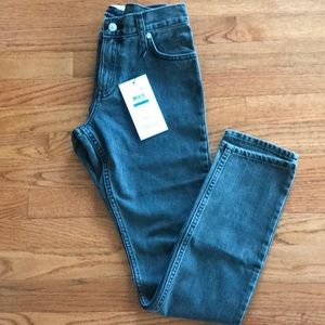 NEW Calvin Klein Mid Rise Slim Jeans